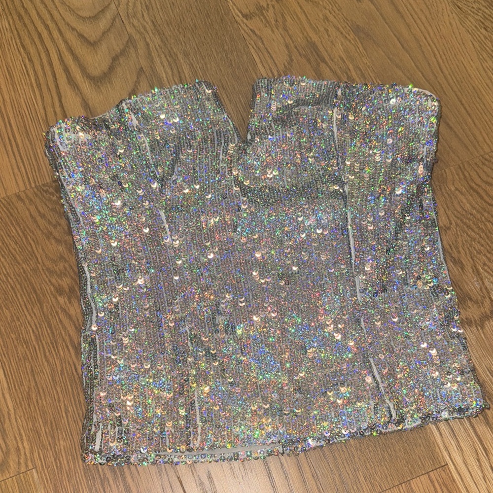 H&M Silver Sequin Crop Top NWT